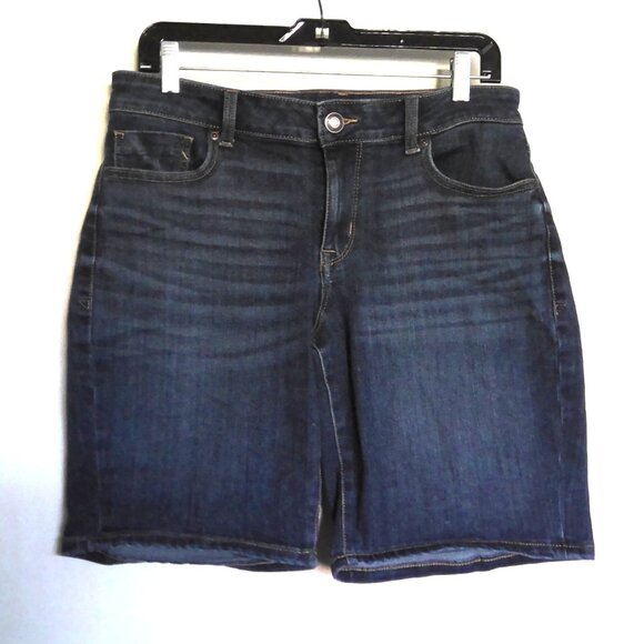 NEW Maurice's Blue Jean Bermuda Shorts Denim Stretch Dark Wash 5 Pocket NWOT 10 - Picture 1 of 4